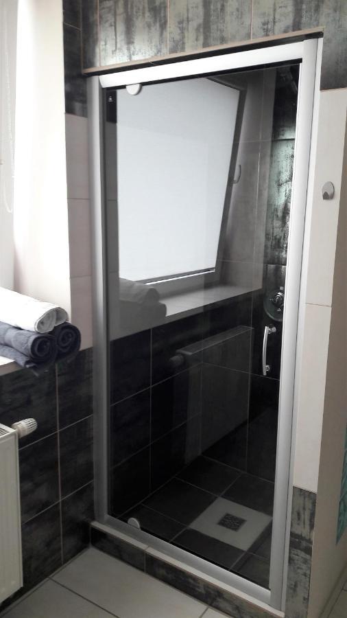 רווה Villa U Przyjaciol מראה חיצוני תמונה